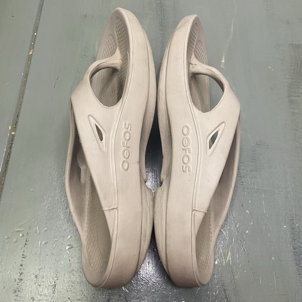 OOFOS OOlala Womens Sz 6 Recovery Flip Flop Thong Tan Beige Sandals EU 37 - Picture 6 of 10